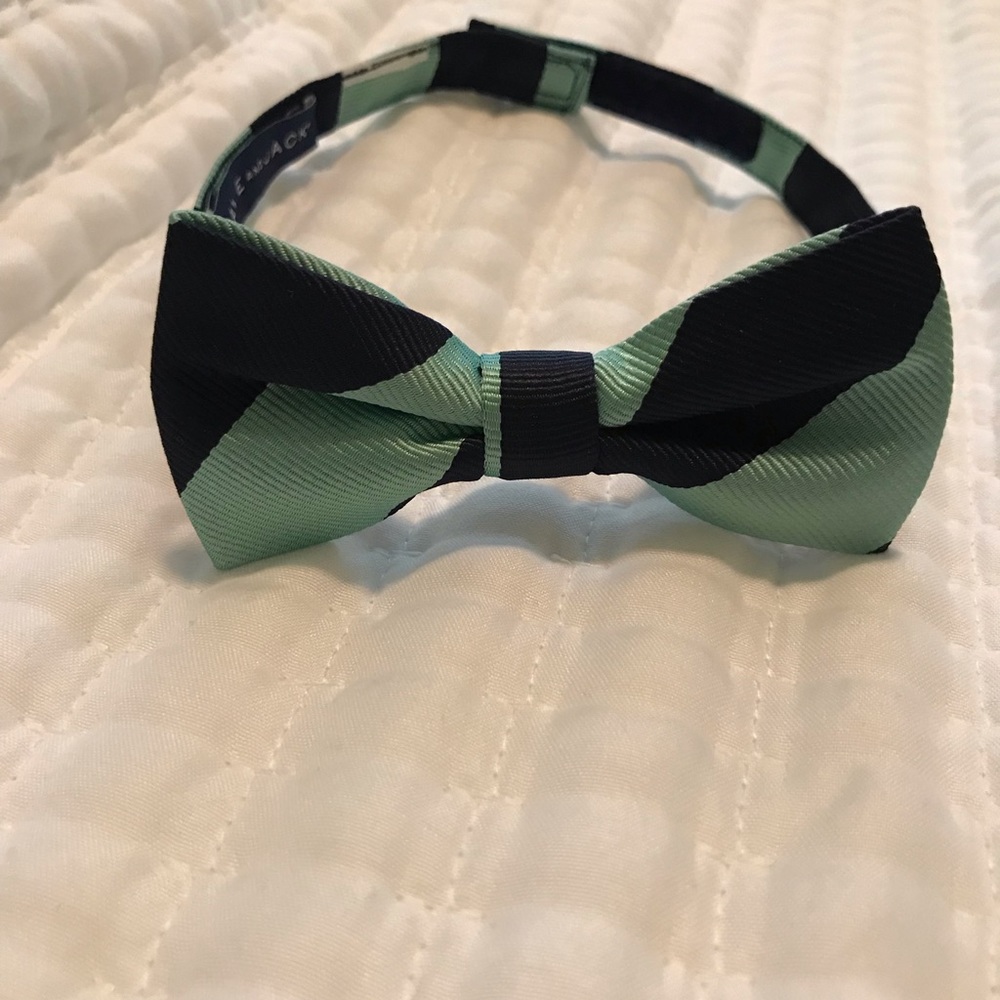 Janie and Jack toddler bow tie
